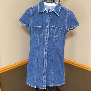 Gap vintage short sleeve jean dress size 4